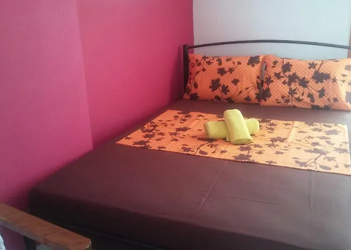 Agatha Appartments Paliouria